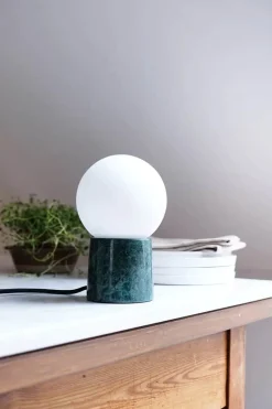 New Bloom Bordlampe Bordlamper