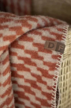 New Merano Plaid Plaider