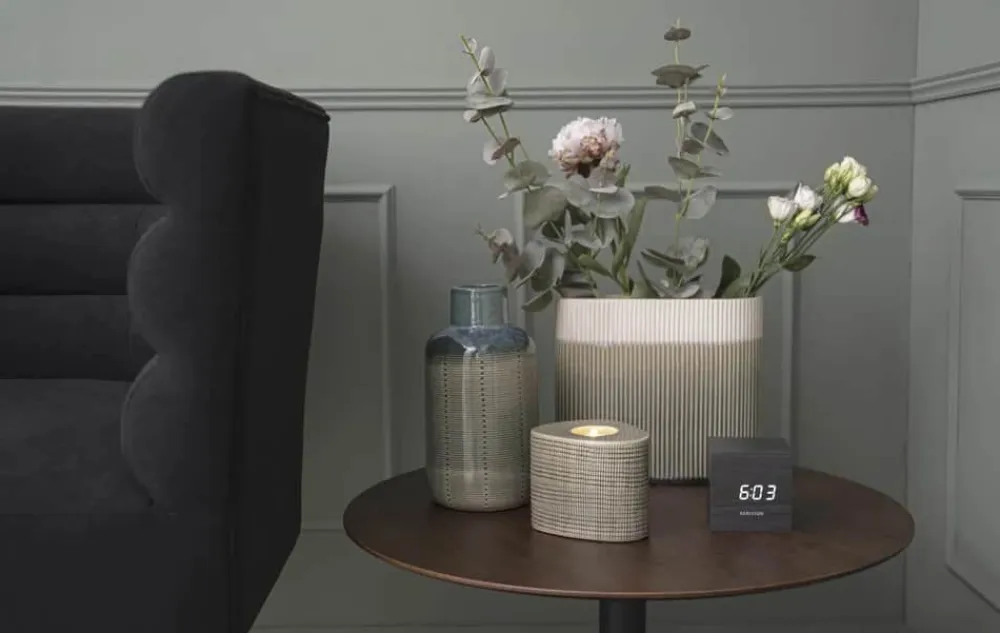 New Mini Cube Veneer Vækkeur Ure