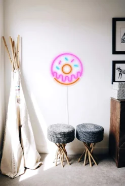 Hot Neon LED Lampe - Donut Væglamper