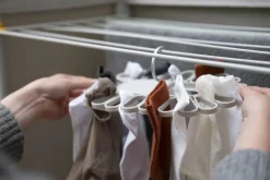 Sale Petal Tøjholder Skabe Og Tøjstativer